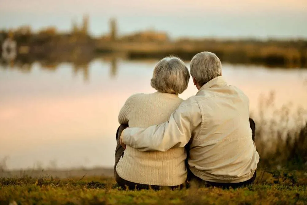 5 Benefits of Property Managers for Senior Living