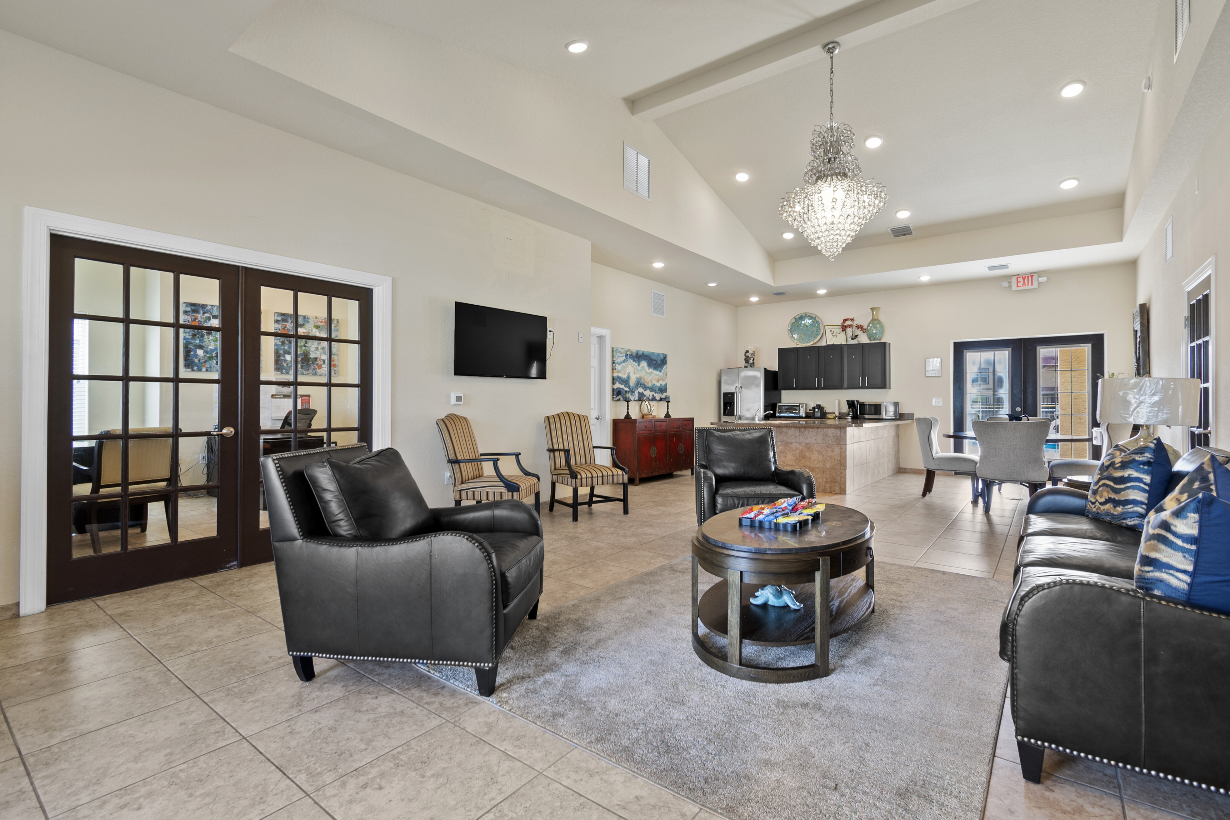 Crystal Lake apartments — clubhouse