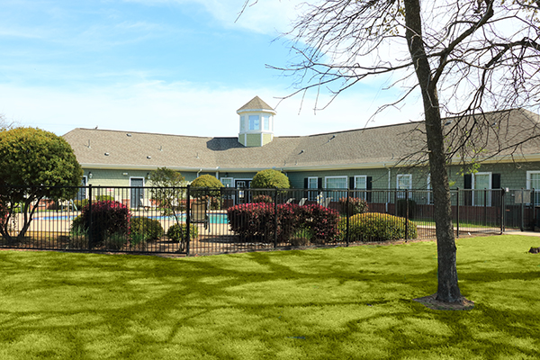 Residences Eastland apartments — exterior