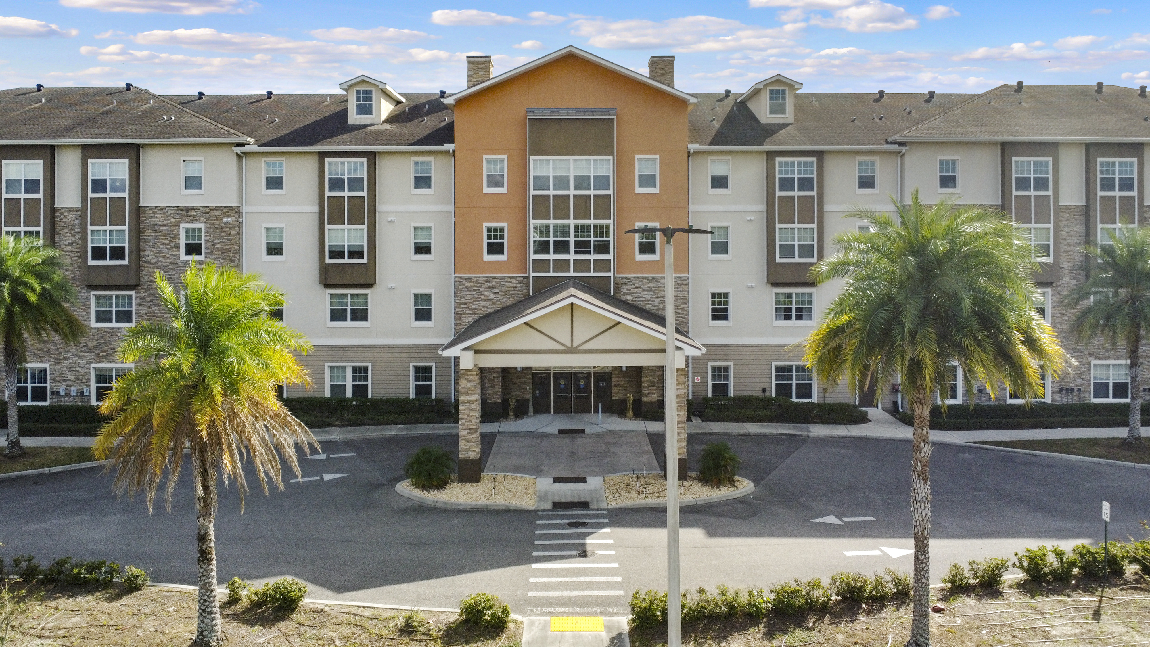 Vista Grand apartments — aerial — Spring Hill, FL
