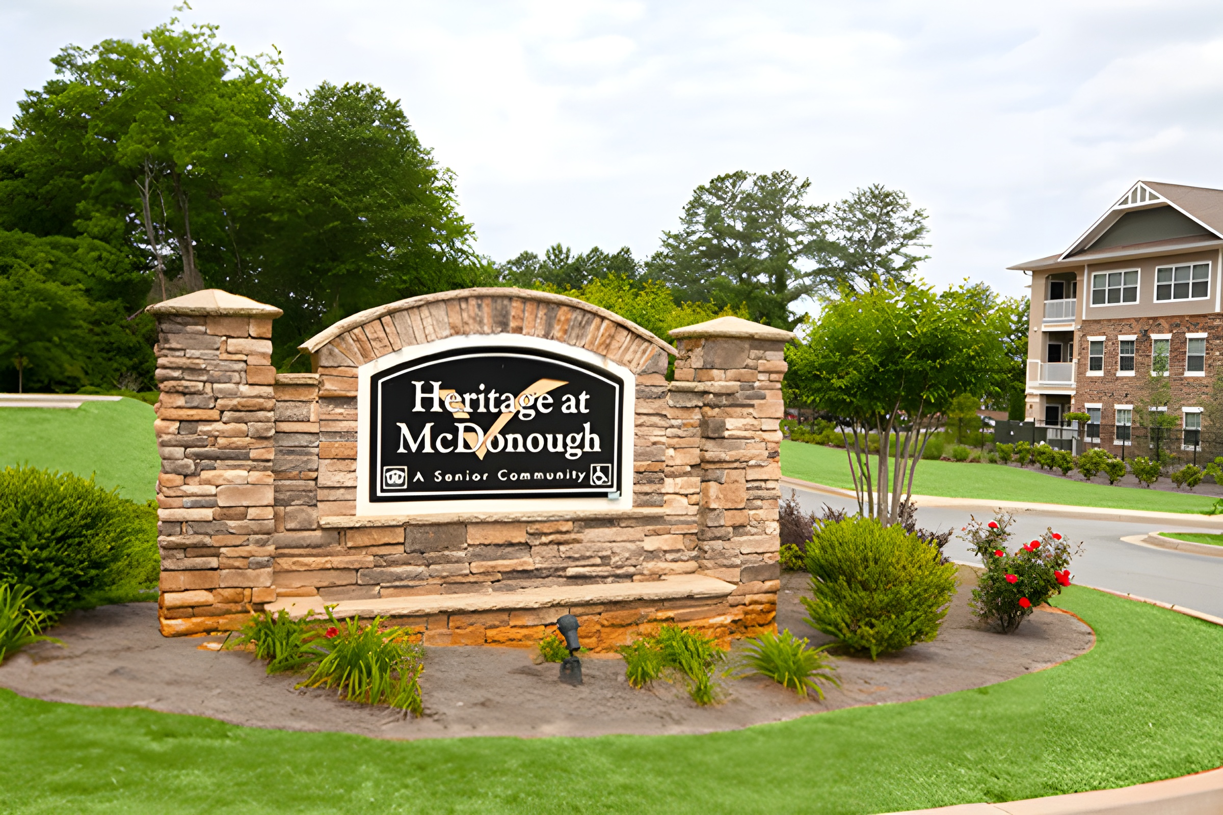 Heritage Mcdonough apartments — community