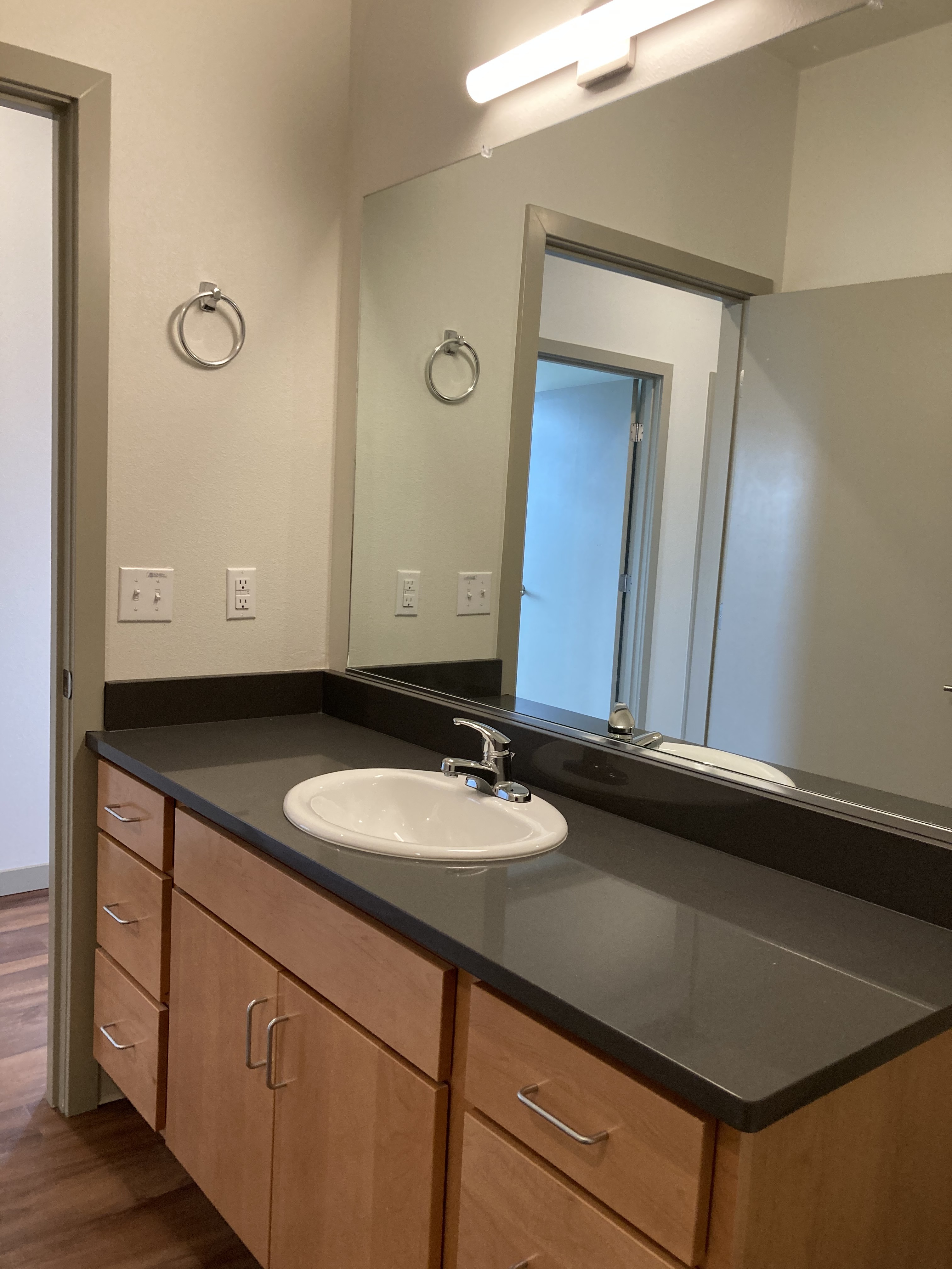 Regency Place photo 3